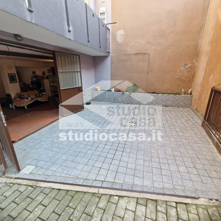 Laboratorio in vendita a Melzo