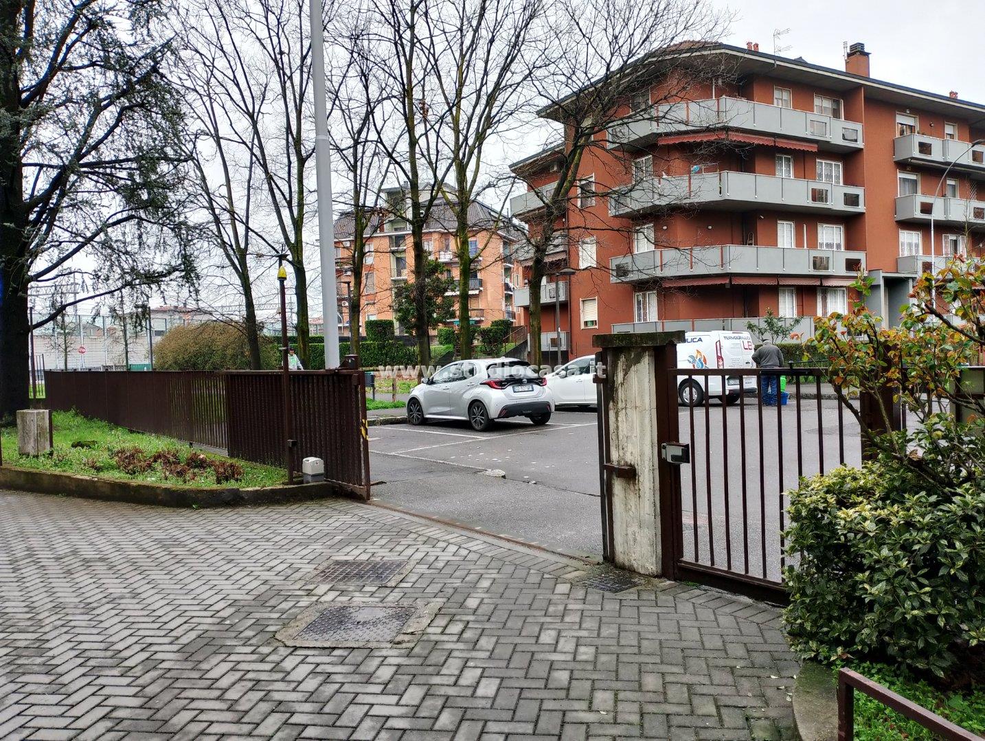 Box / Autorimessa in vendita a Melzo