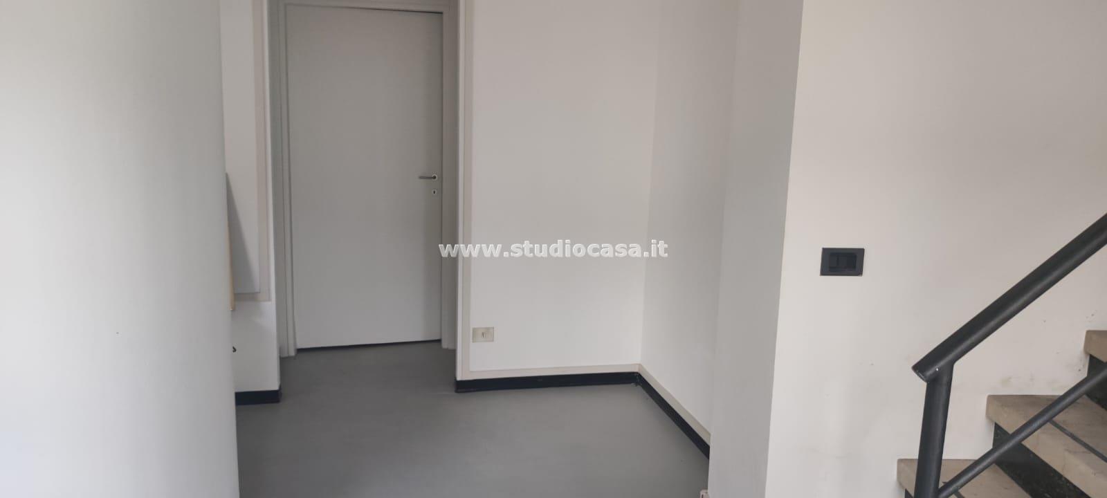 Negozio in vendita a Melzo