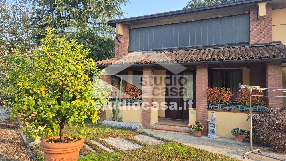 Casa Rustica in vendita a Settala