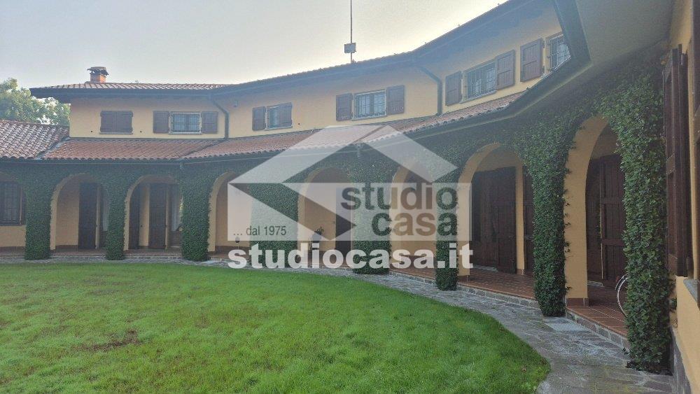 Casa Rustica in vendita a Settala