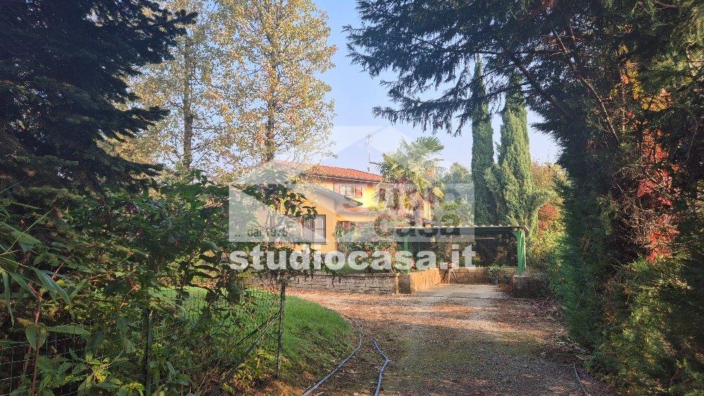 Casa Rustica in vendita a Settala