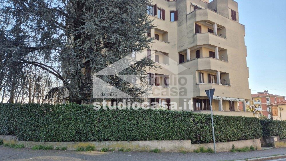 Magazzino in vendita a Inzago