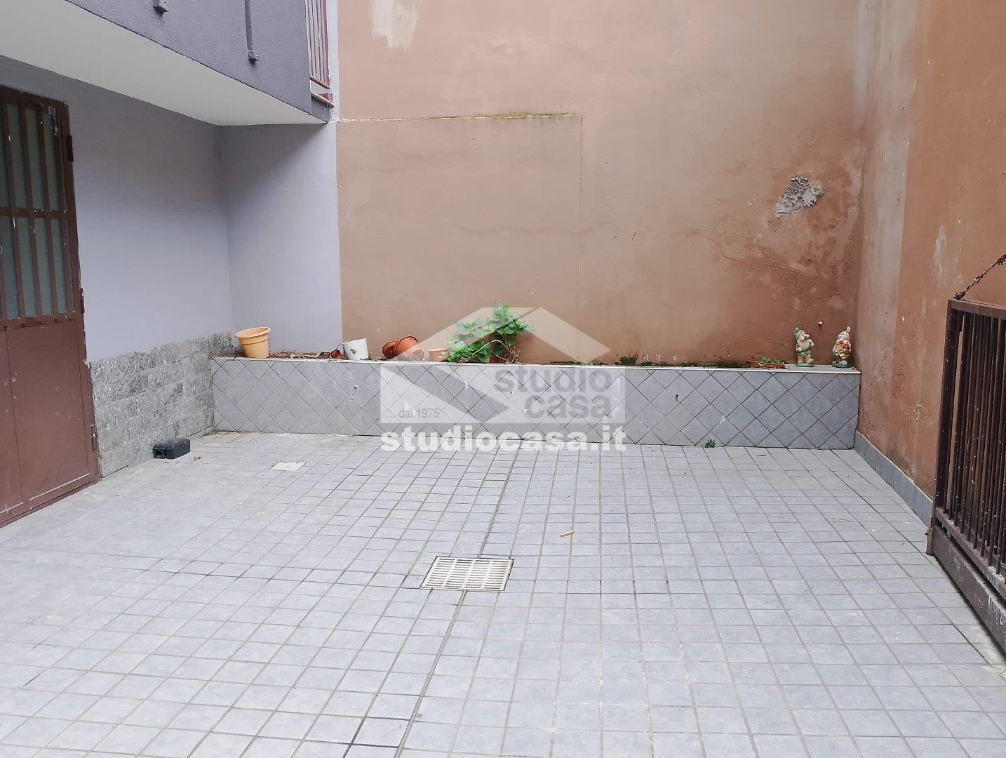 Box / Autorimessa in vendita a Melzo