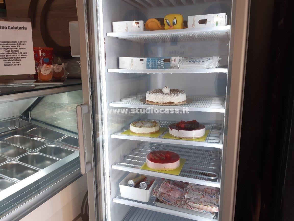 Pasticceria in vendita a Pozzuolo Martesana