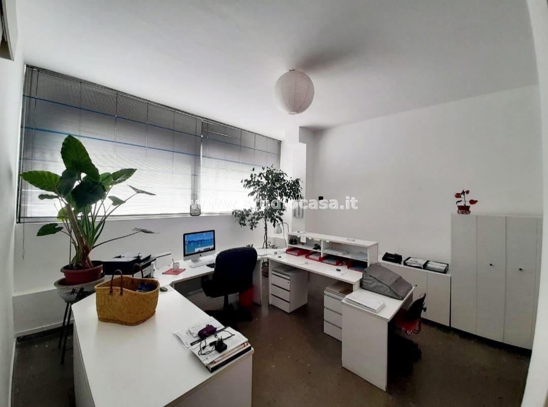 Ufficio in vendita a Melzo