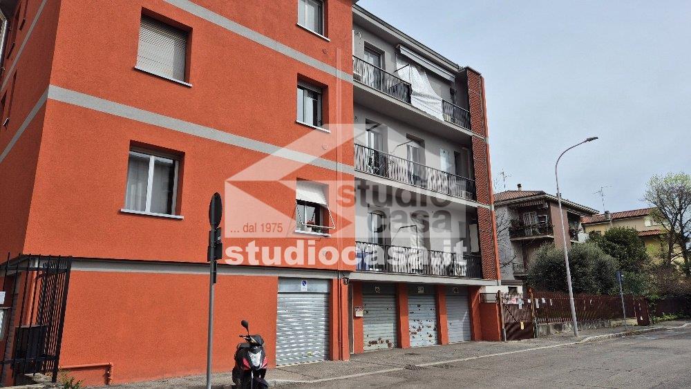 Box / Autorimessa in vendita a Pioltello