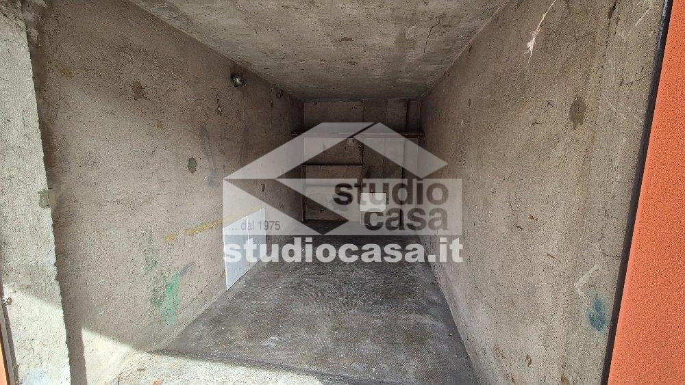 Box / Autorimessa in vendita a Pioltello