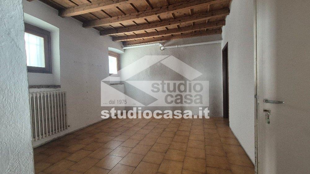 Studio in affitto a Rivolta d