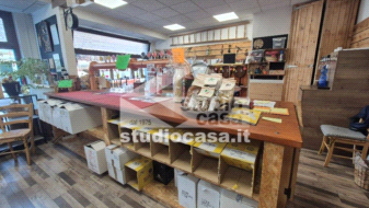 Negozio in vendita a Melzo