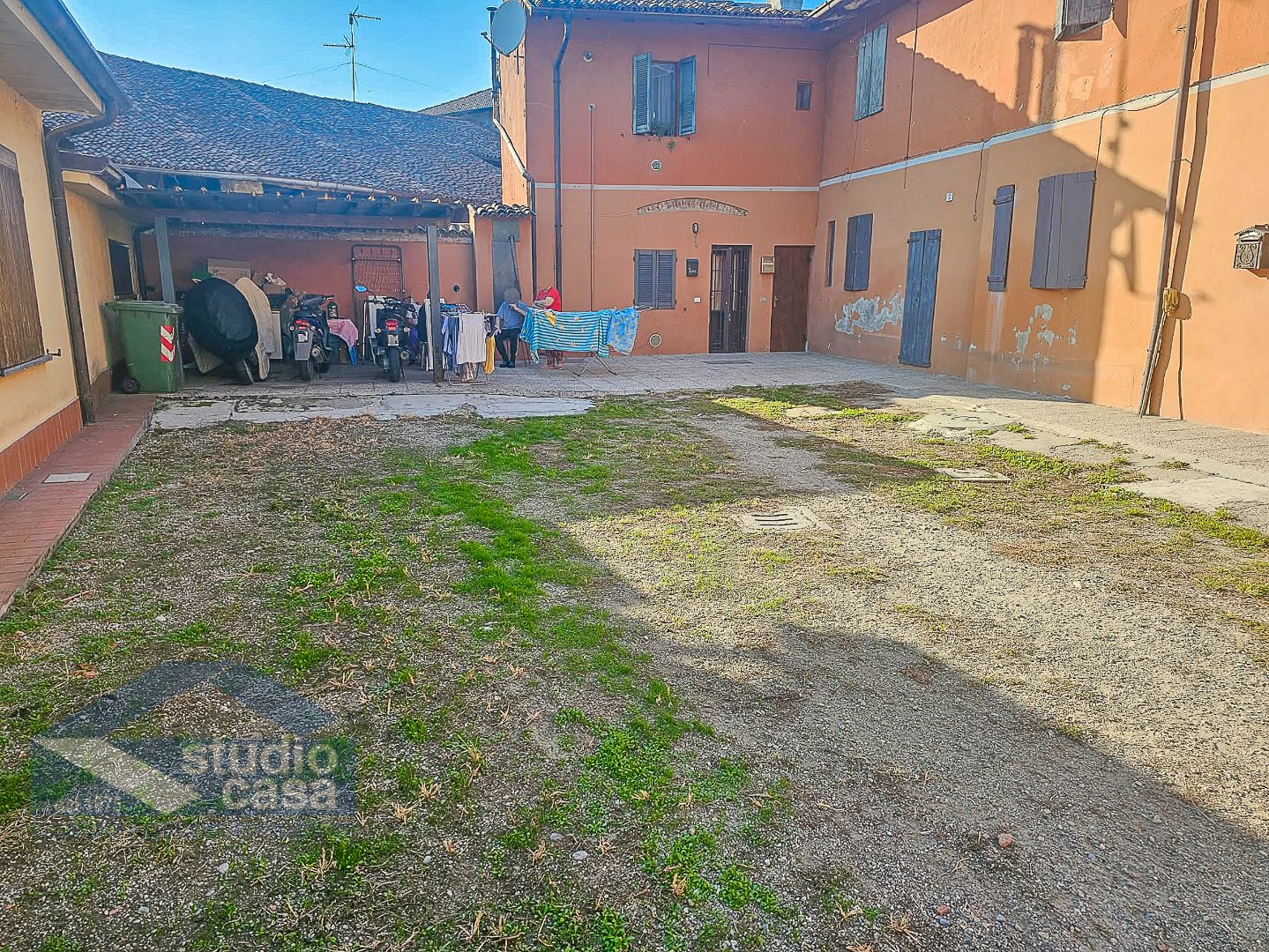 Stabile in vendita a Corte Palasio