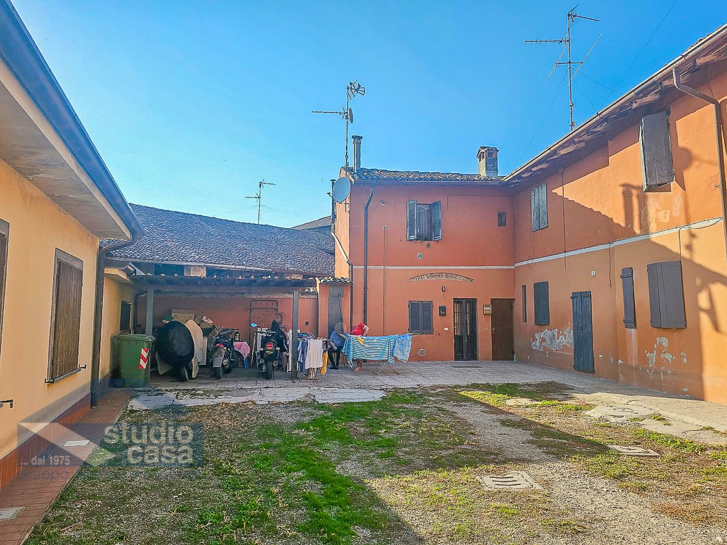 Stabile in vendita a Corte Palasio