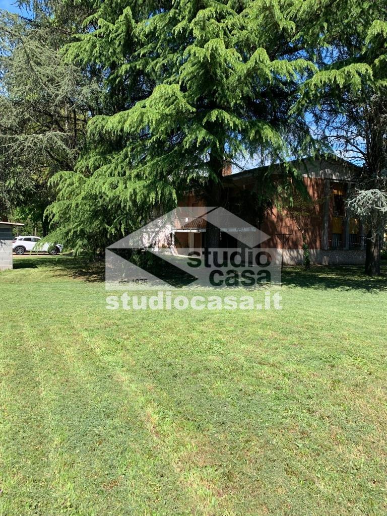 Villa Unifamiliare in vendita a San Zenone al Lambro