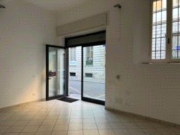 Negozio in affitto a Lodi