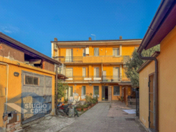 Appartamento in vendita a Pianengo