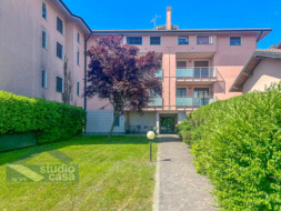 Appartamento in vendita a Secugnago