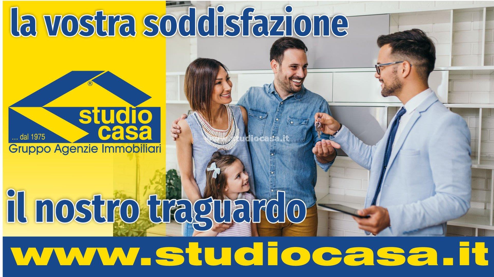 Box / Autorimessa in vendita a Opera