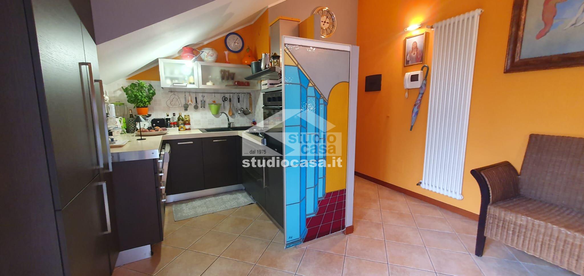 Appartamento in vendita a Opera