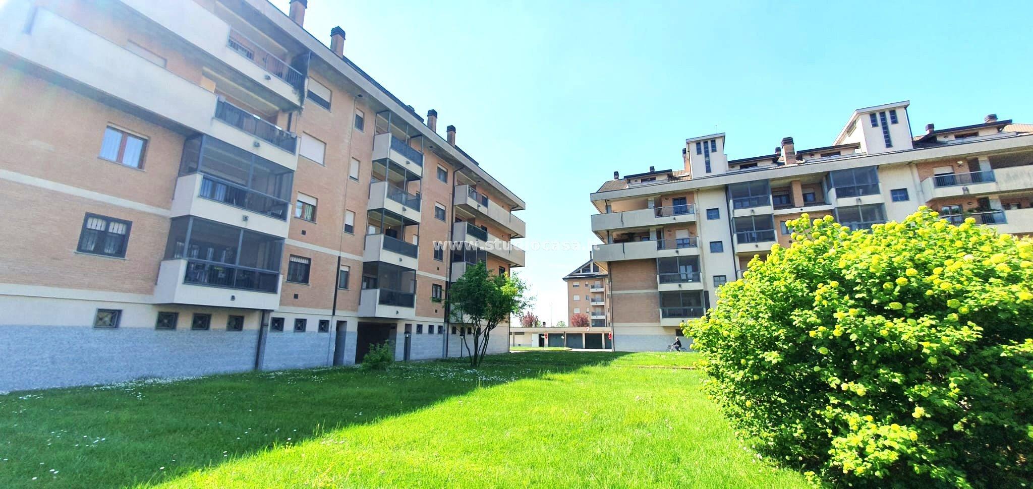 Appartamento in vendita a Lacchiarella