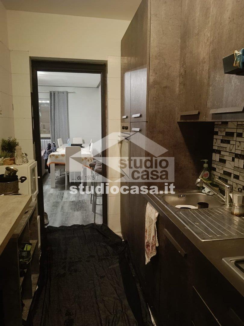 Appartamento in vendita a Locate di Triulzi