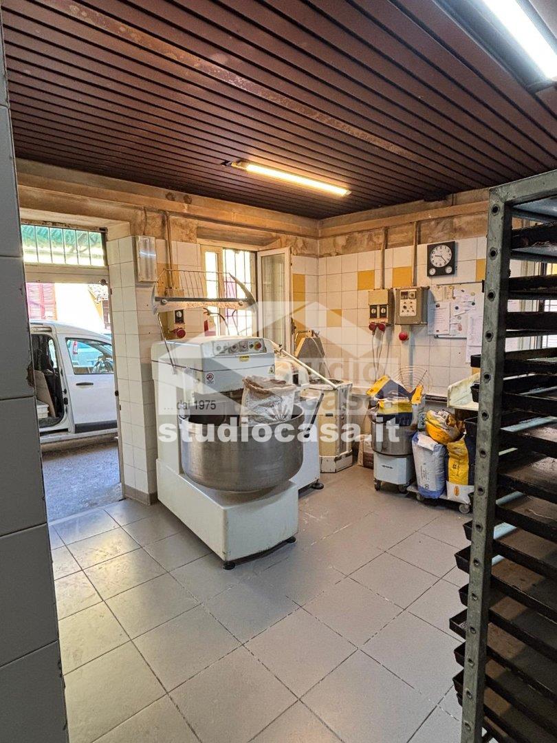 Panificio in vendita a Vidigulfo