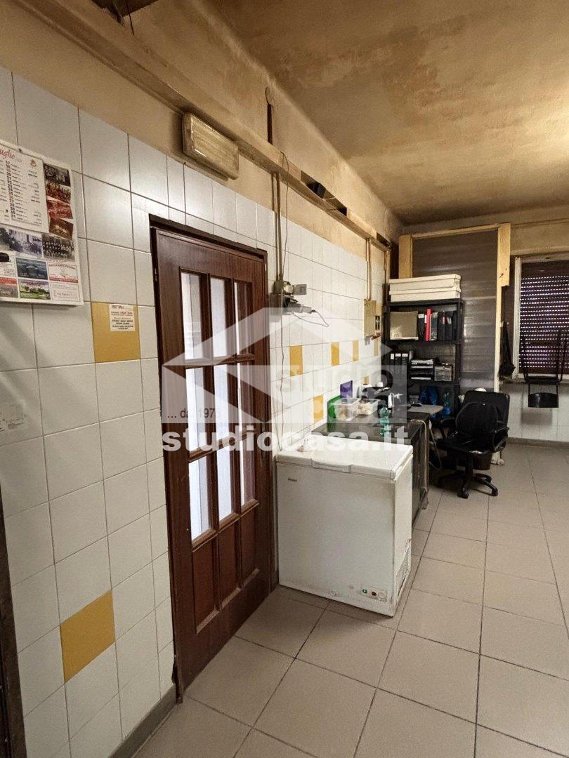 Panificio in vendita a Vidigulfo