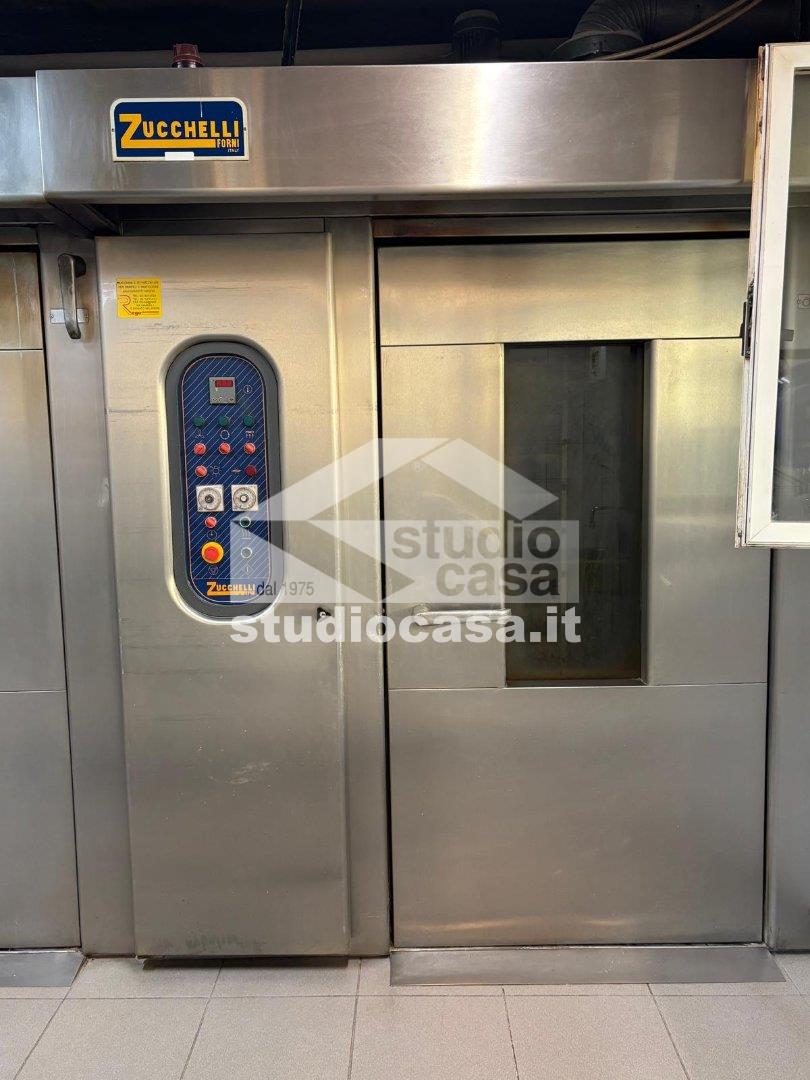 Panificio in vendita a Vidigulfo