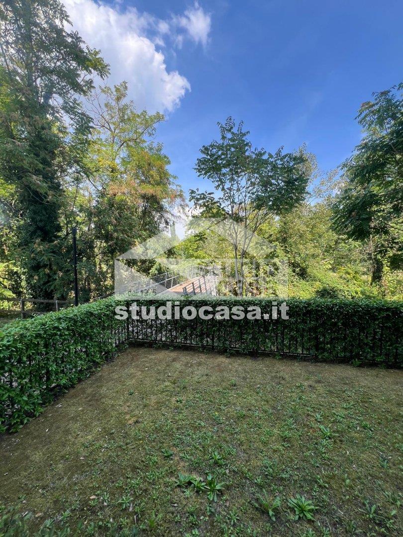 Appartamento in vendita a Rozzano