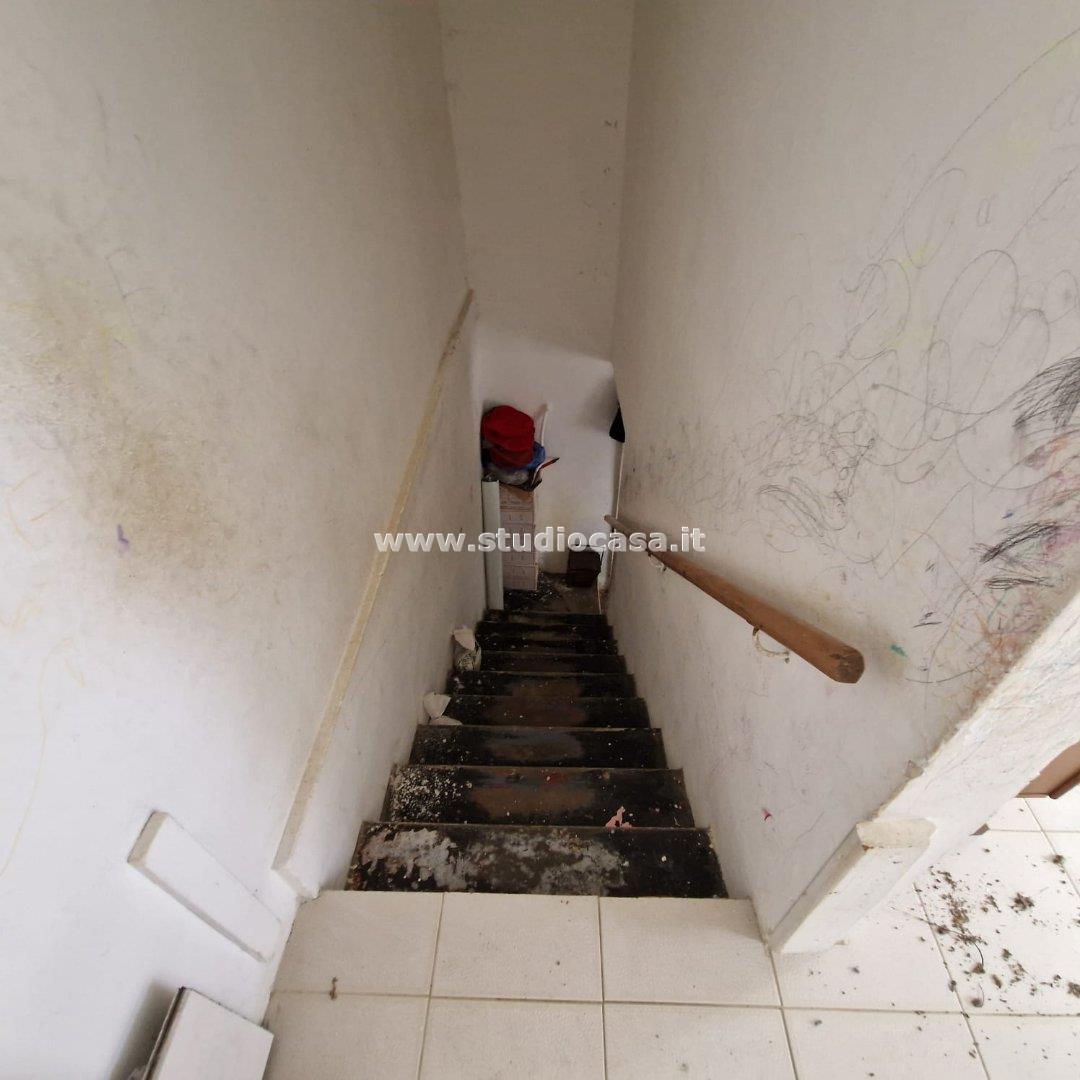 Casa Unifamiliare in vendita a Vellezzo Bellini
