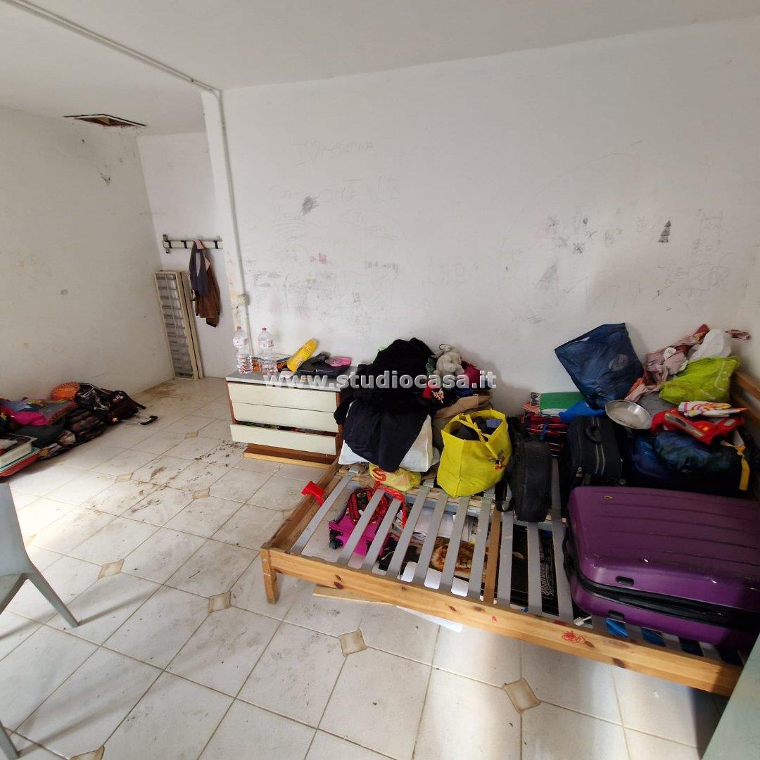 Casa Unifamiliare in vendita a Vellezzo Bellini