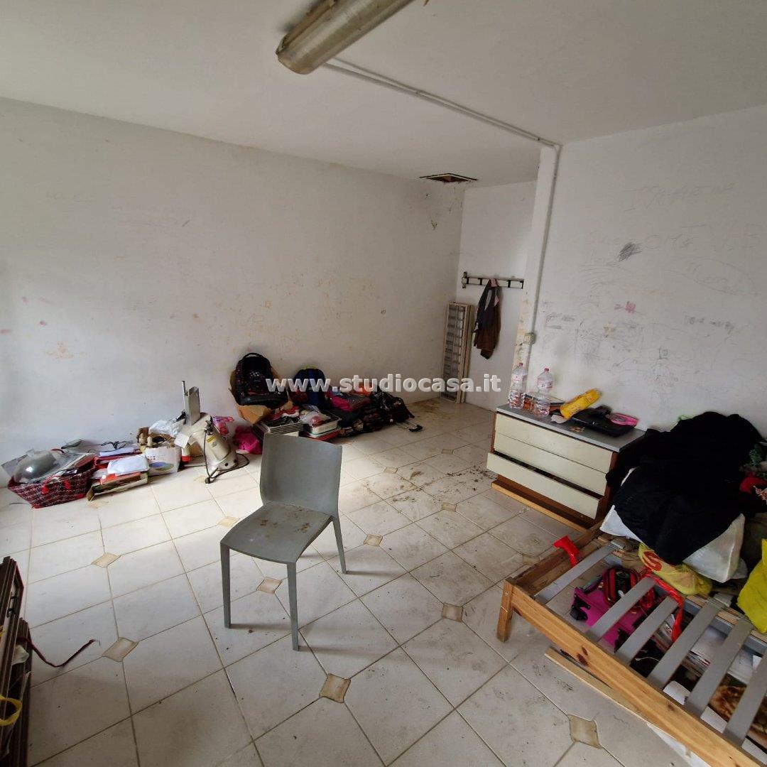 Casa Unifamiliare in vendita a Vellezzo Bellini