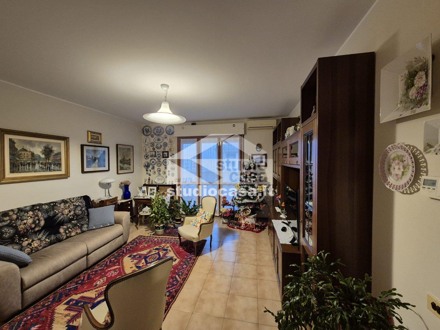 Appartamento in vendita a Opera