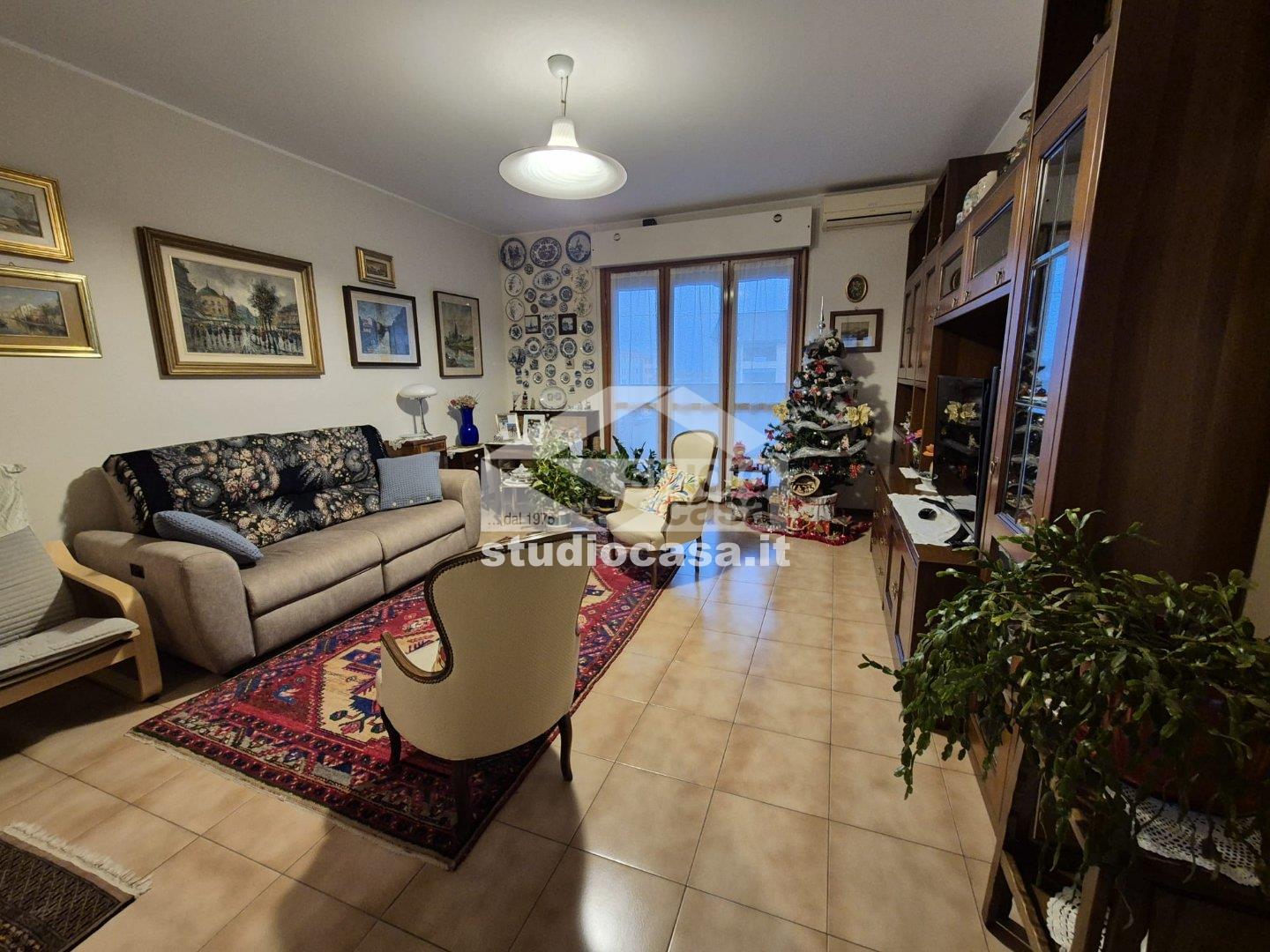 Appartamento in vendita a Opera