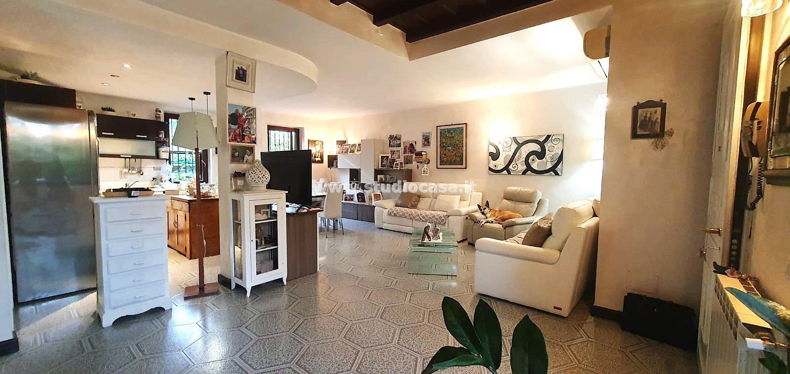 Villa Bifamiliare in vendita a Opera