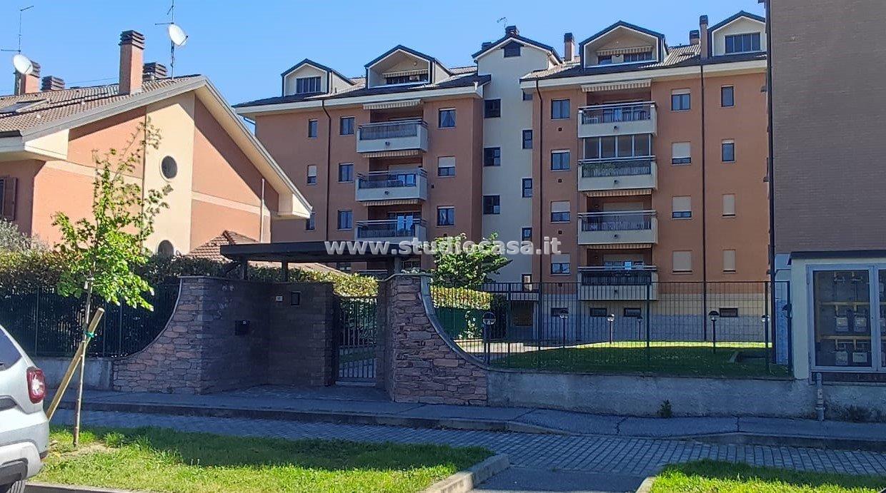 Appartamento in vendita a Locate di Triulzi