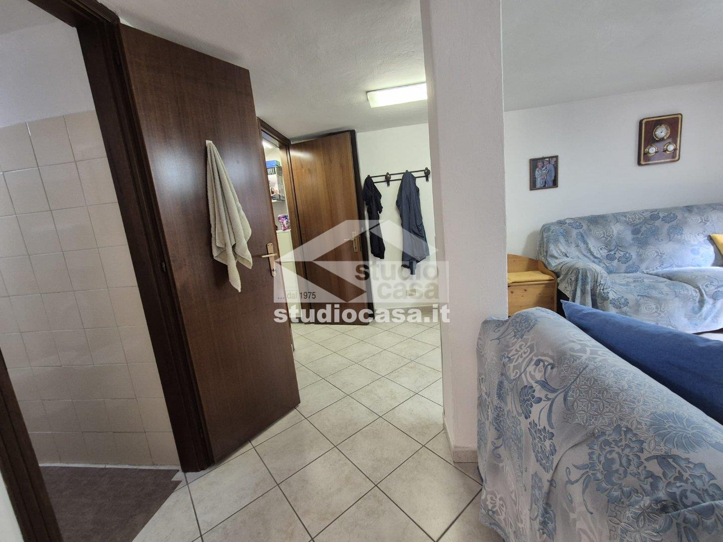 Villa a schiera di testa in vendita a Pieve Emanuele