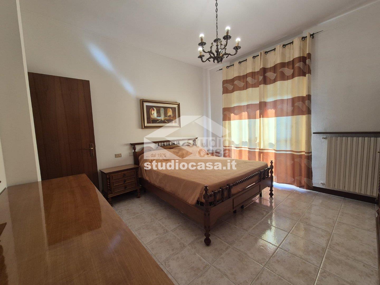 Villa a schiera di testa in vendita a Pieve Emanuele
