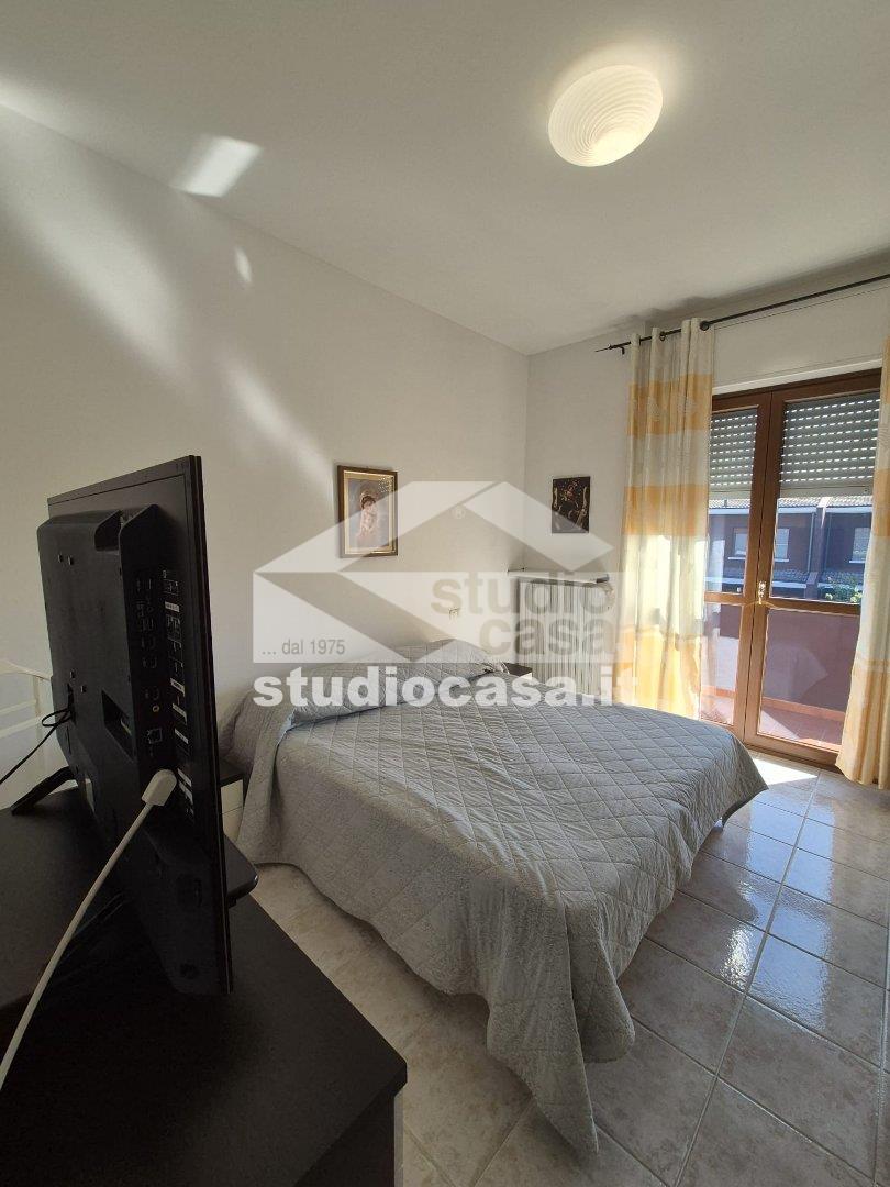 Villa a schiera di testa in vendita a Pieve Emanuele