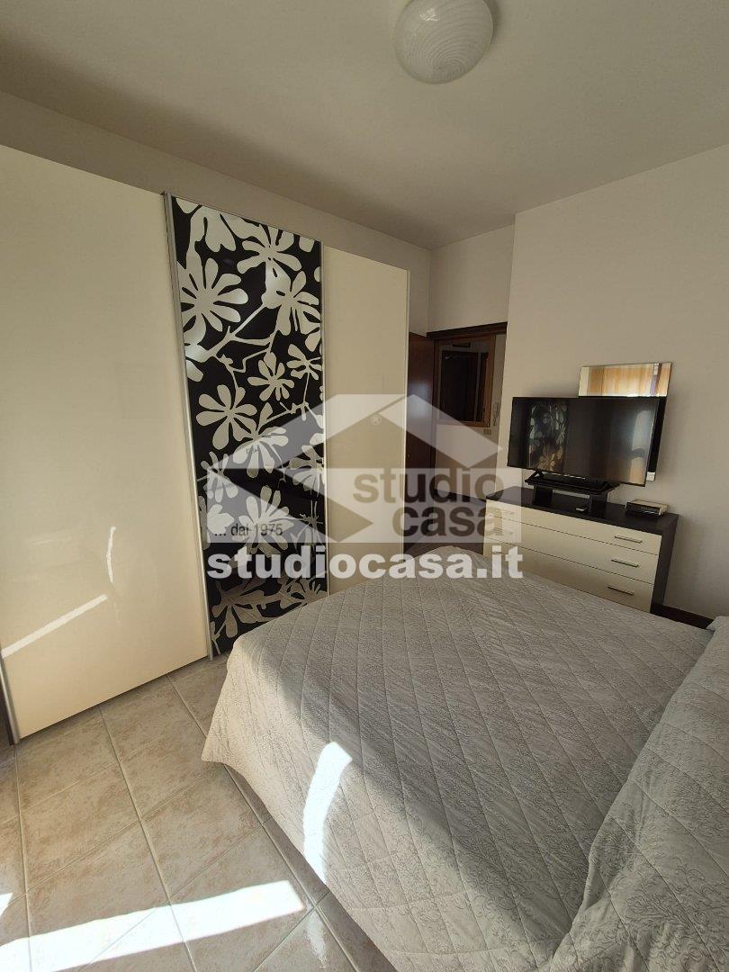 Villa a schiera di testa in vendita a Pieve Emanuele
