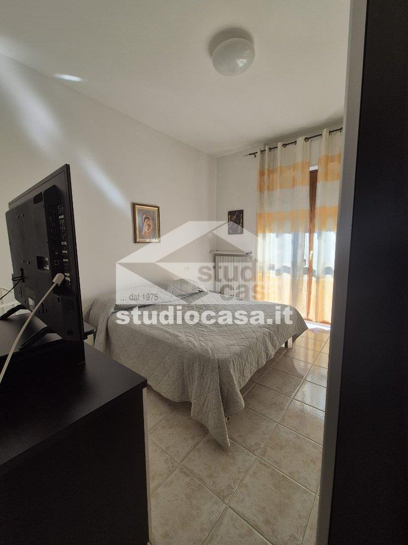 Villa a schiera di testa in vendita a Pieve Emanuele
