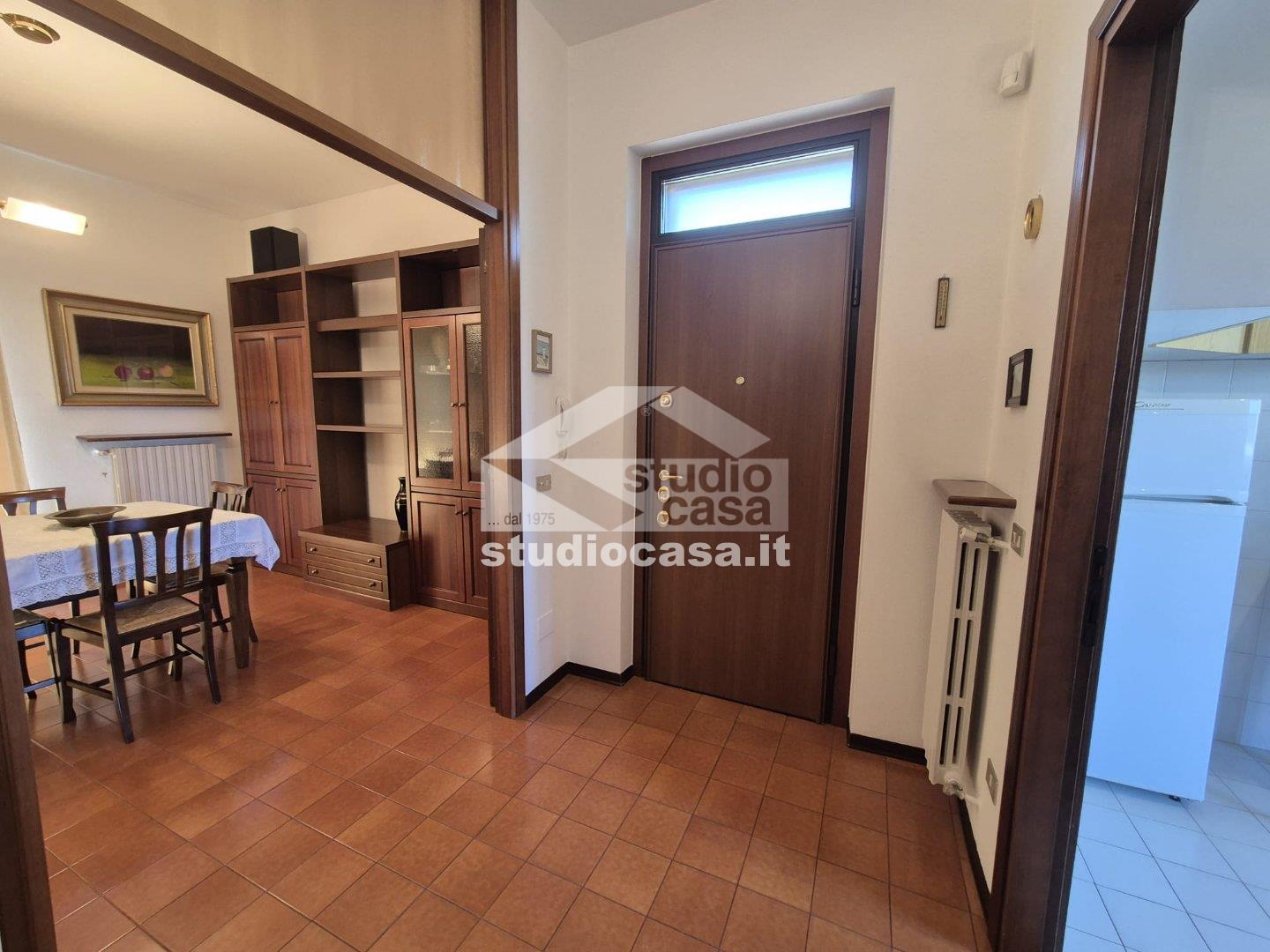 Villa a schiera di testa in vendita a Pieve Emanuele
