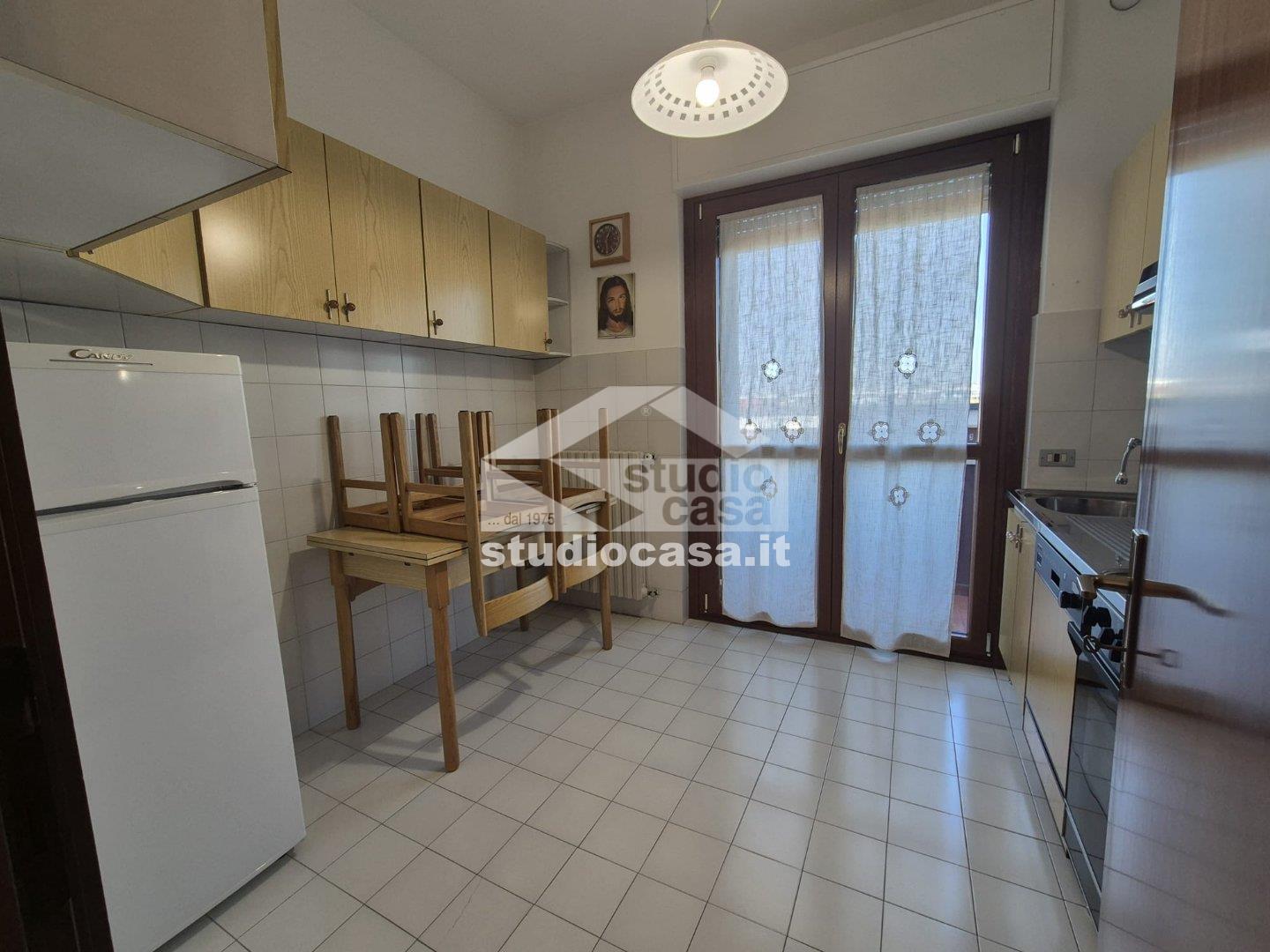 Villa a schiera di testa in vendita a Pieve Emanuele