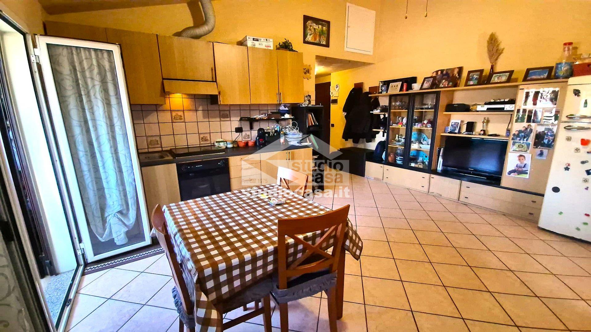 Appartamento in vendita a Pieve Emanuele