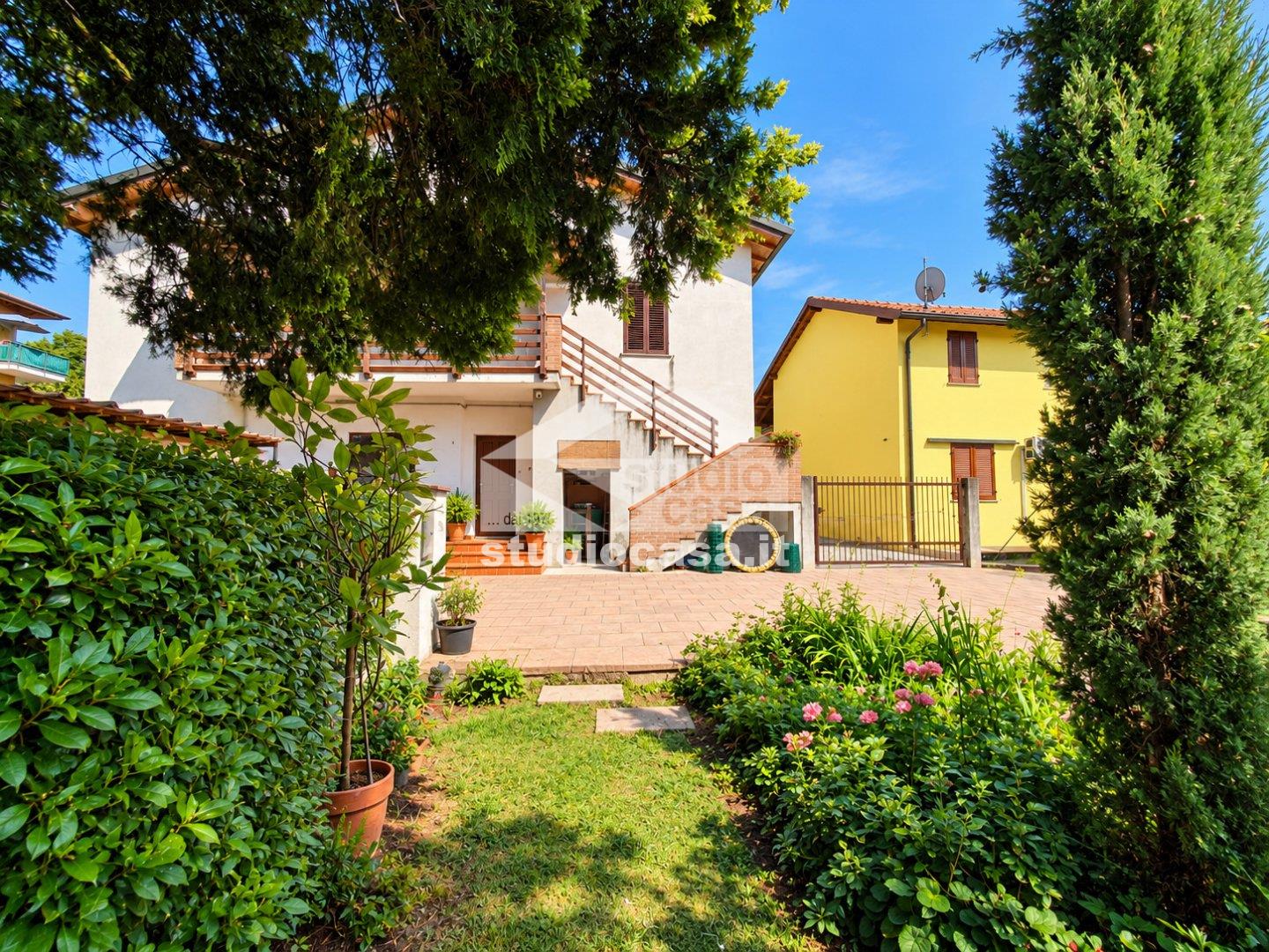 Casa Unifamiliare in vendita a Cornate d