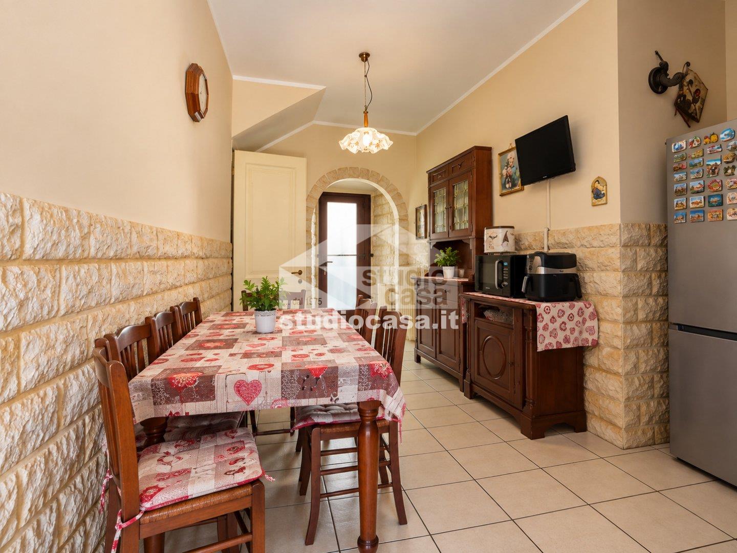 Casa Unifamiliare in vendita a Cornate d