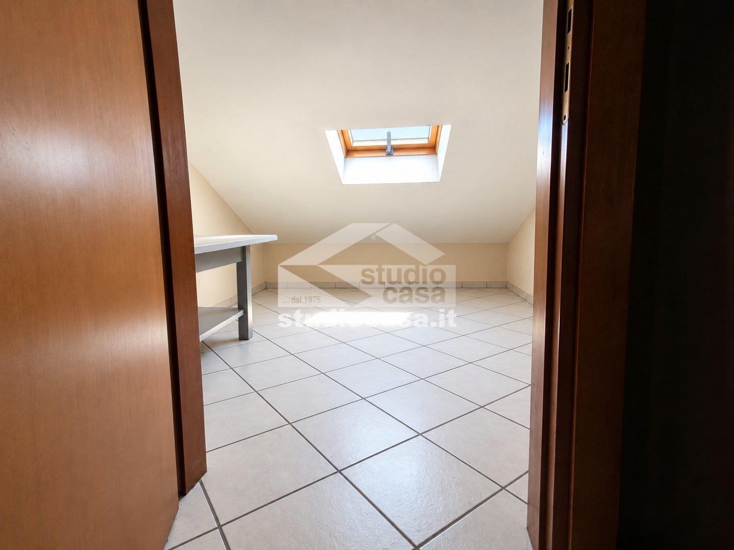 Casa Unifamiliare in vendita a Cornate d
