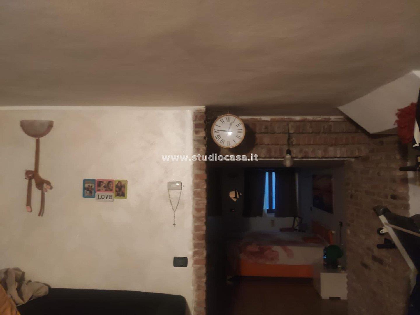 Casa Unifamiliare in vendita a Desio