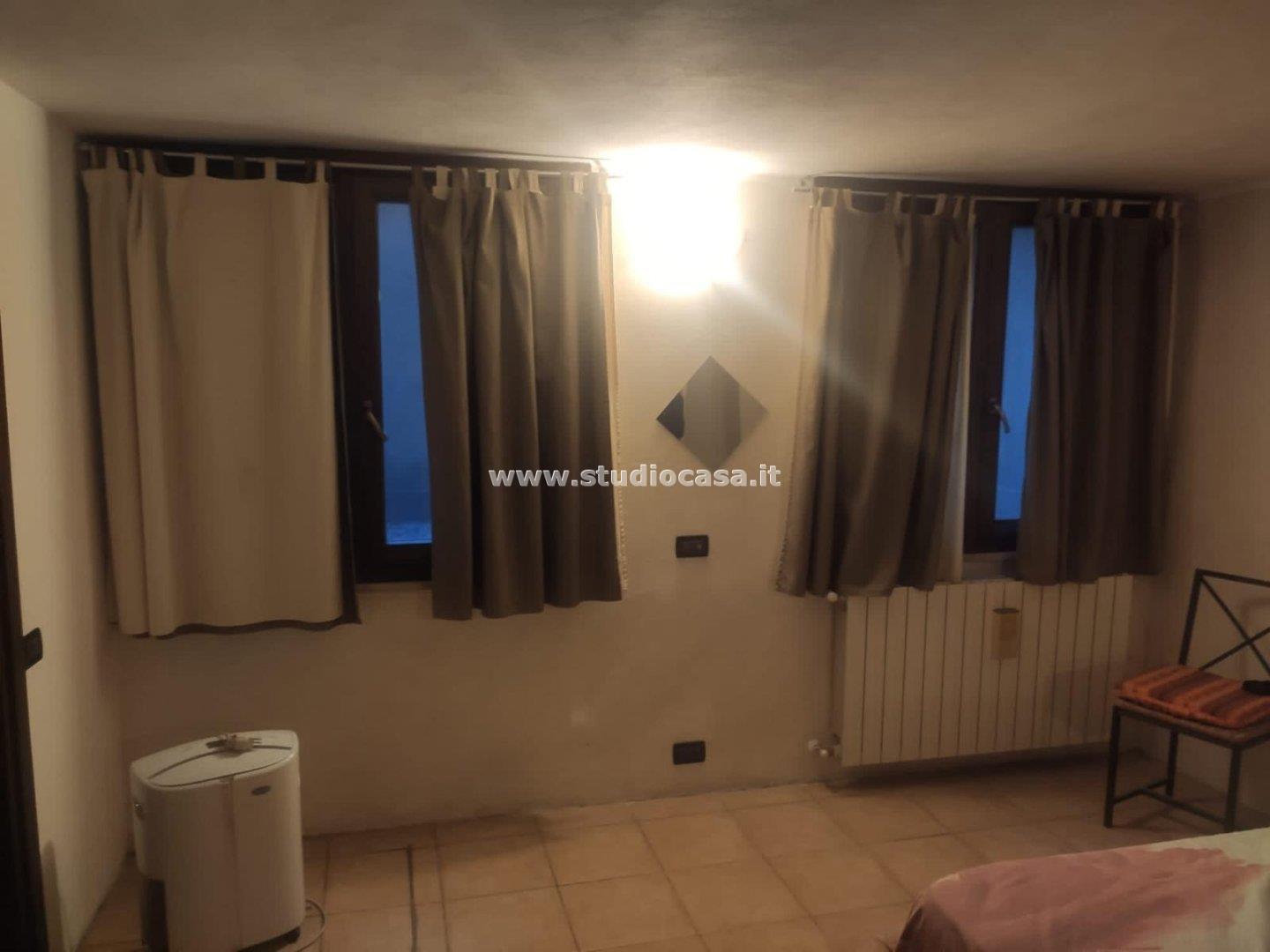 Casa Unifamiliare in vendita a Desio