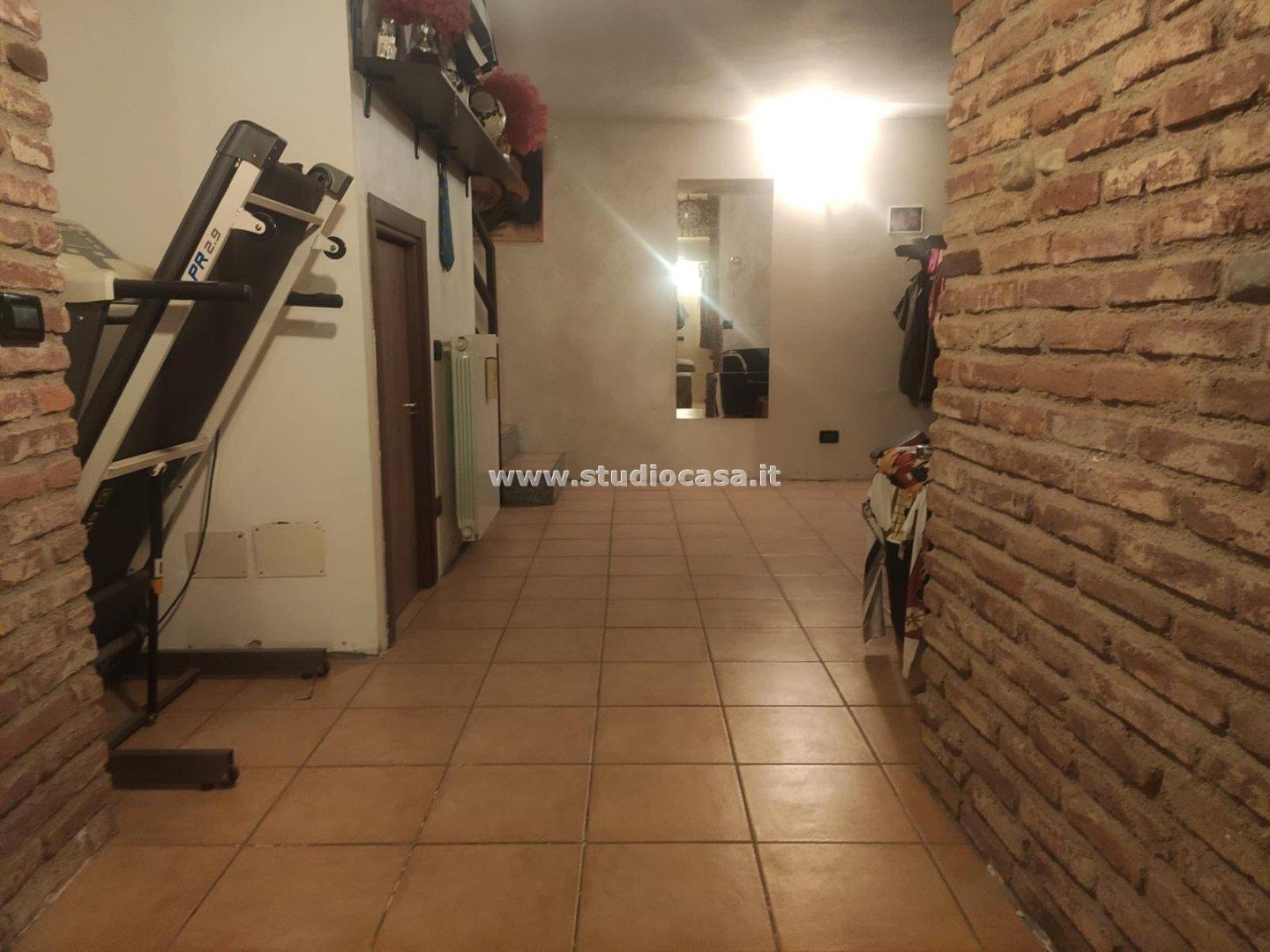 Casa Unifamiliare in vendita a Desio
