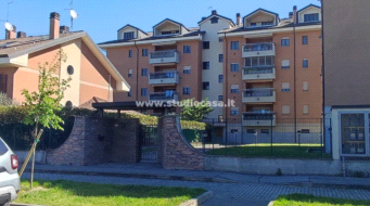 Appartamento in vendita a Locate di Triulzi